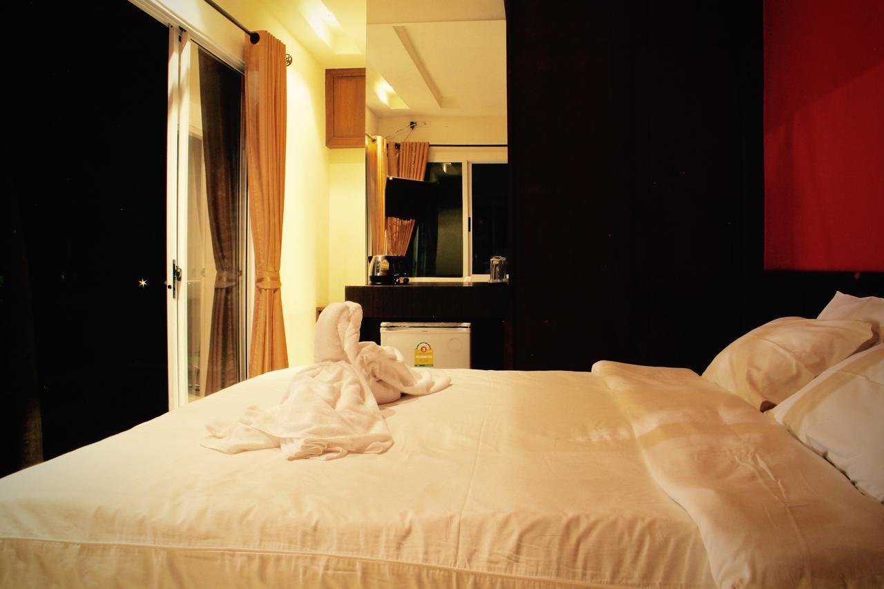 Singha Rubber Tree Hotel Ban Huai Maenam Noi Exterior photo