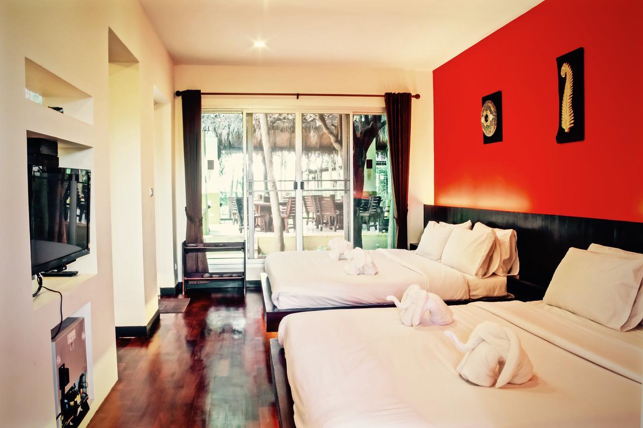 Singha Rubber Tree Hotel Ban Huai Maenam Noi Exterior photo