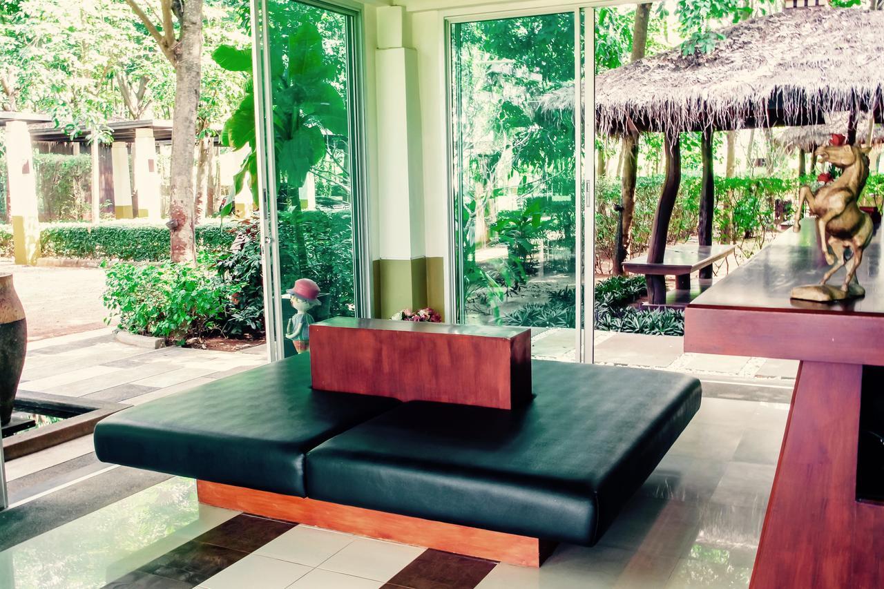 Singha Rubber Tree Hotel Ban Huai Maenam Noi Exterior photo